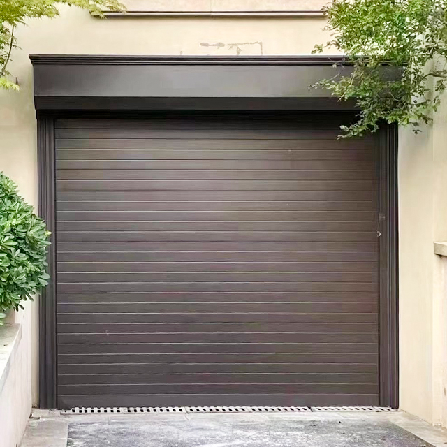 Rolltor aus Aluminium